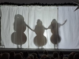 Teatr cieni - Zimowa opowieść o trzech bałwankach